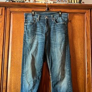 Levi’s men’s 513 Jean